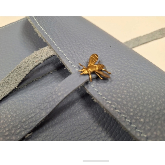 ❤️BUY 2 GET 1 FREE Avio Leather Journal with lace,Brass Bee ornament,IVORY edges - Picture 4 of 9